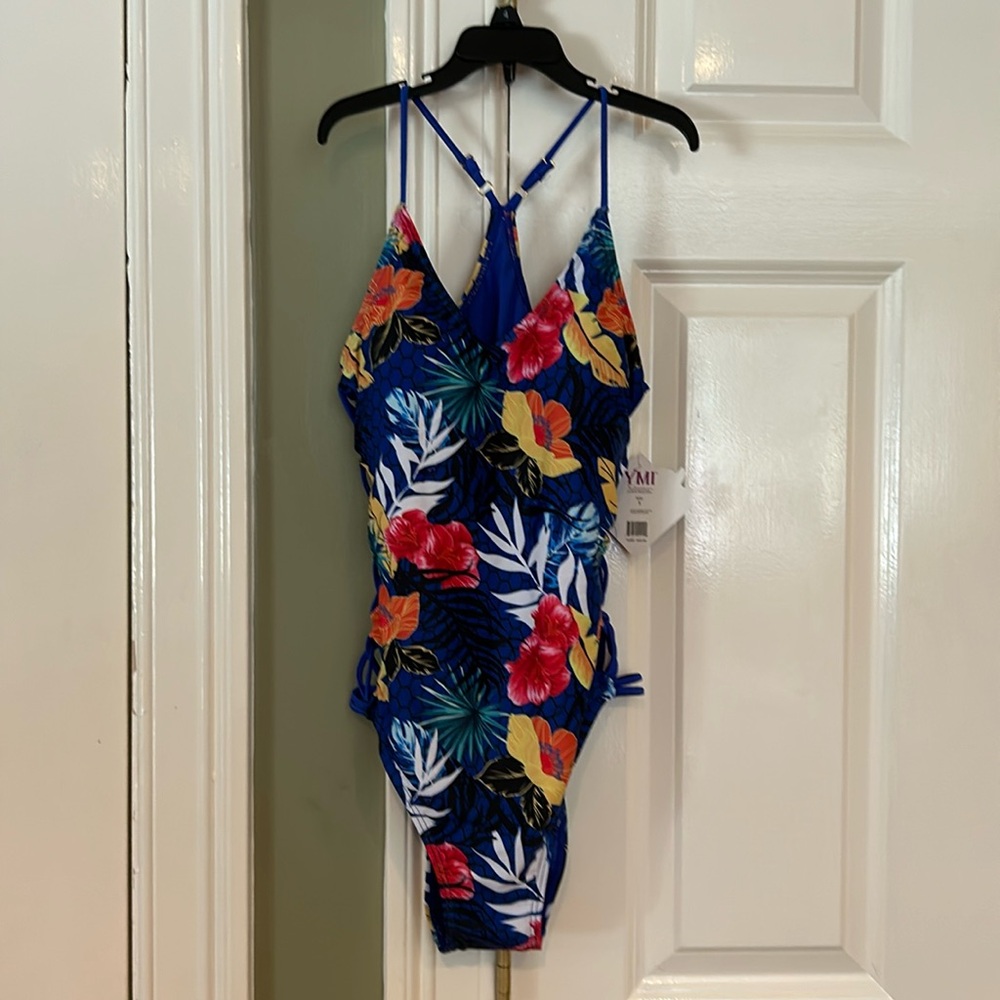 YMI one piece swimsuit YOP-333 blue floral size small new w/tags, elastic side